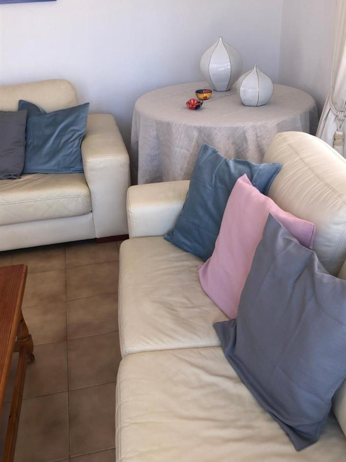 Charming 2 Bed Apartment Next To Cabopino Beach, Spain Марбеля Екстериор снимка